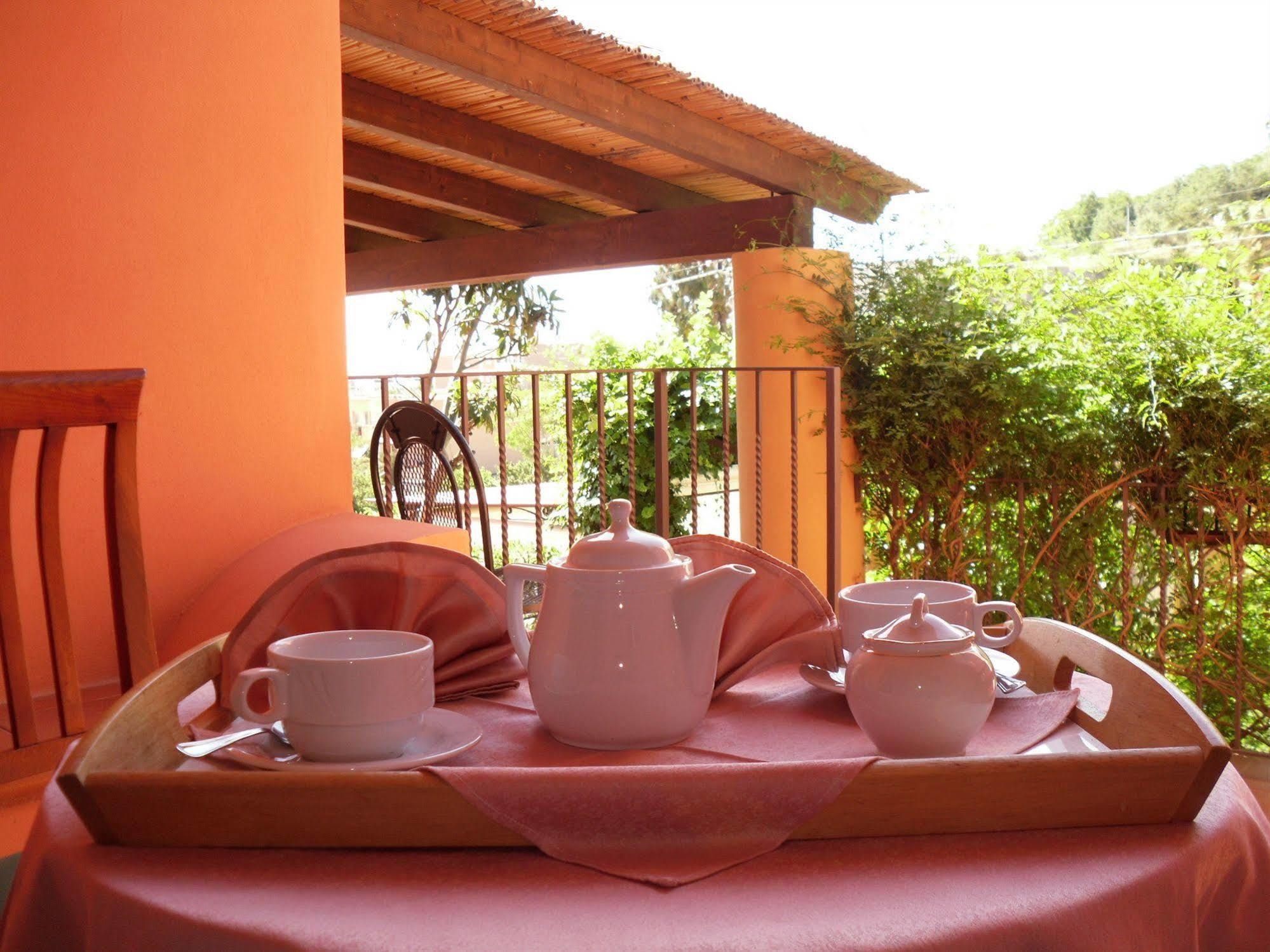 Hotel Villa Cute - Hvc Lipari  Exterior photo